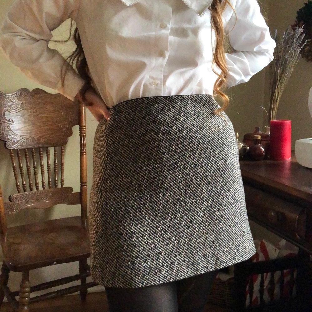 🐑 Wool-Blend Mini Skirt 🐑
